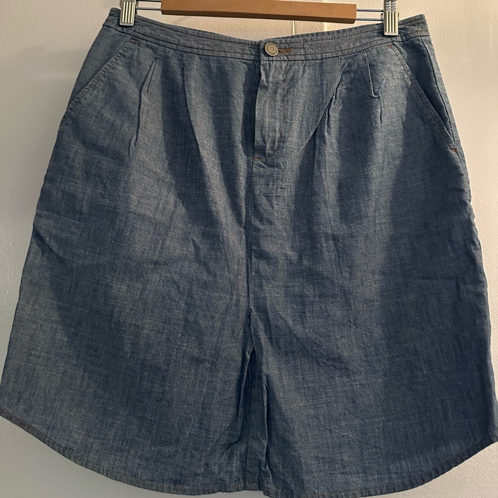 Banana Republic Chambray skirt